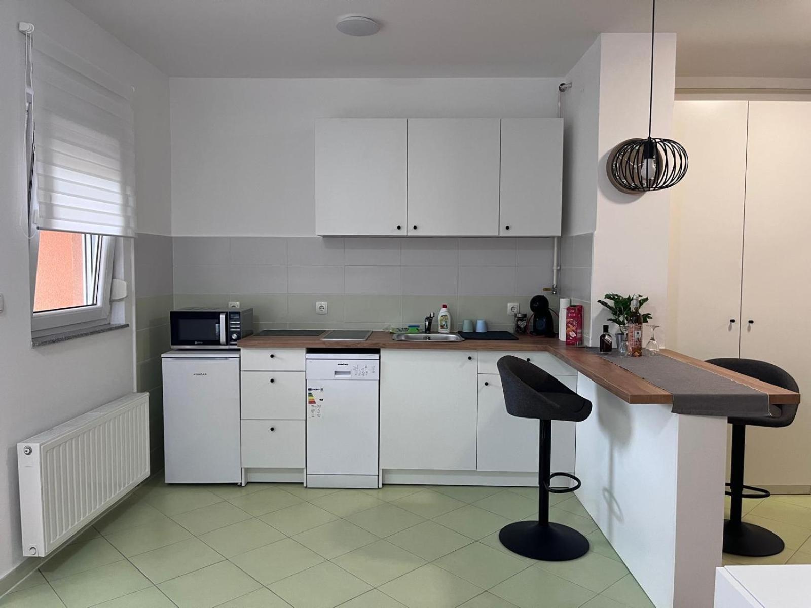 Studio Apartman - Sweet&Little Vrbovec ภายนอก รูปภาพ